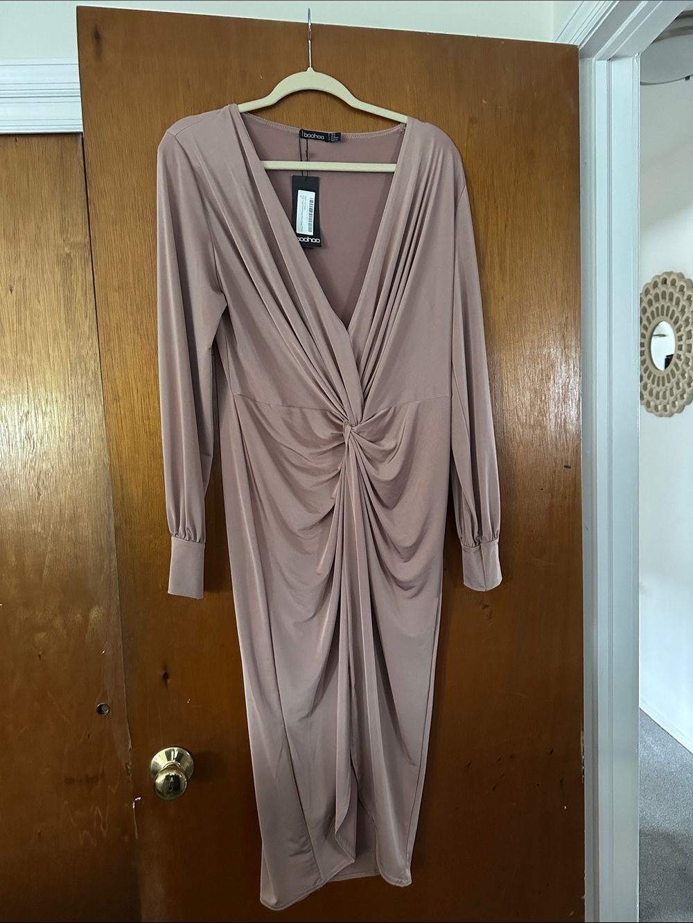 Boohoo Dusty Rose Twist Front Long Sleeve Midi Dress